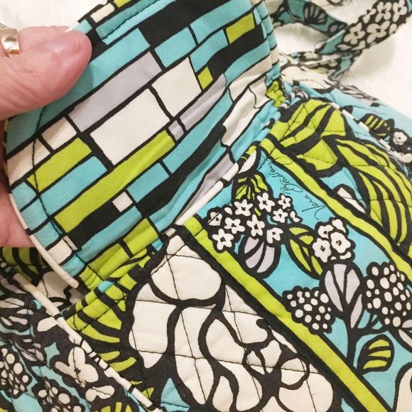 Vera Bradley Island Bloom Flower Crossbody Purse - Picture 4 of 9